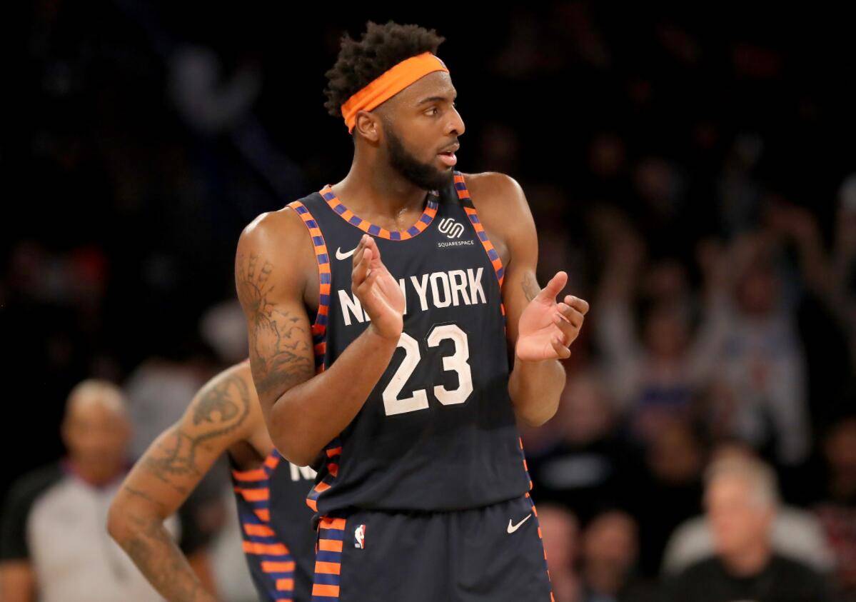 开云体育官网-包含中超今夜走向成谜，密尔沃基雄鹿调整名单，质疑声仍在，年轻球员得到机会的词条